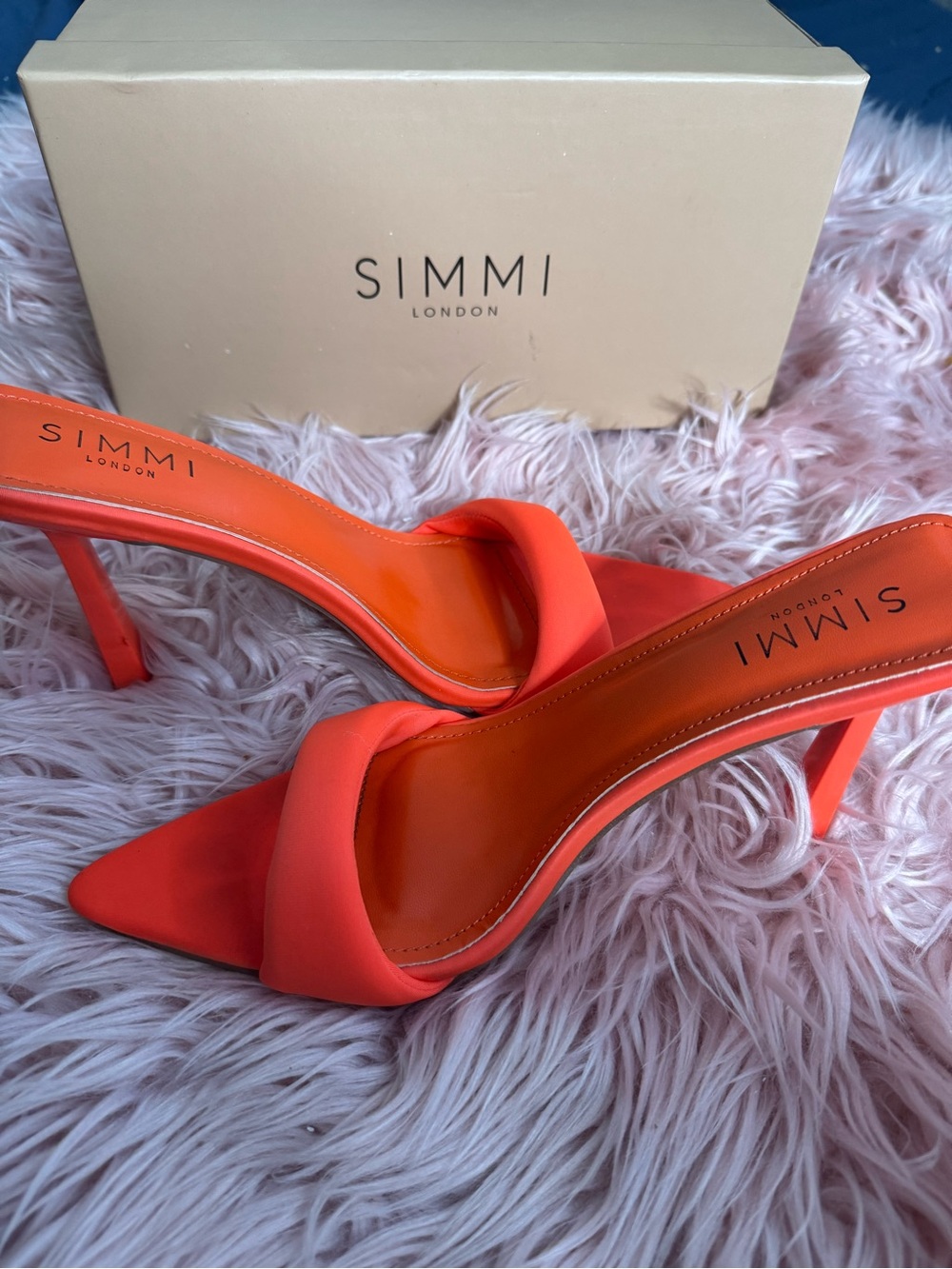SIMMI London Women's Orange Pointed Toe Stiletto Mules